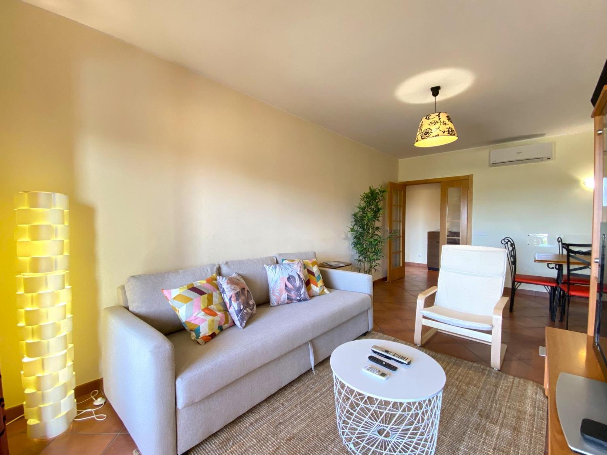Albufeira Sunny Style With Pool By Homing Apartment Екстериор снимка