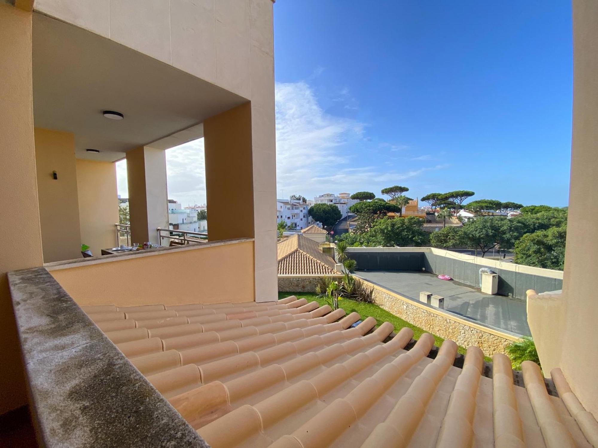 Albufeira Sunny Style With Pool By Homing Apartment Екстериор снимка